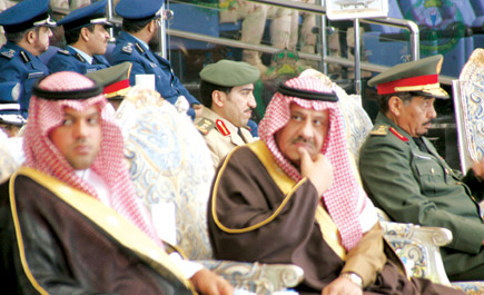 الأمير خالد بن سلطان لـ(الجزيرة) عقب تدشينه طائرات النقل المتعددة المهام: 