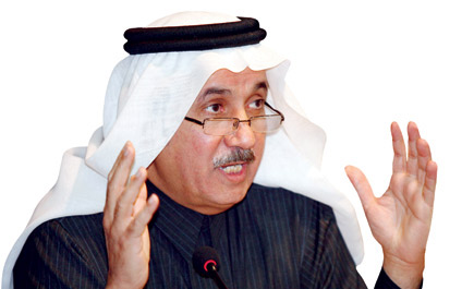 فيما كشف عن وجود وظائف شاغرة لا يوجد عليها طلب.. وزير الخدمة المدنية الدكتور عبد الرحمن البراك تحت قبة «الجزيرة» ( 4-4): 