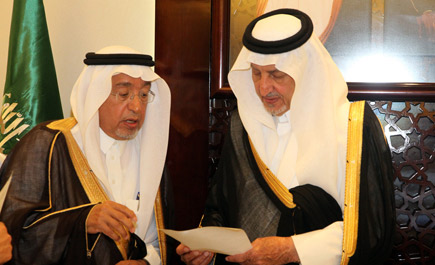 الأمير خالد الفيصل يطلع على أعمال المياه الوطنية في مكة المكرمة وجدة والطائف 