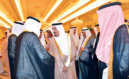 المليك وولي العهد يتلقيان تعازي قادة الدول العربية والإسلامية والصديقة في وفاة الأمير بدر بن عبدالعزيز 