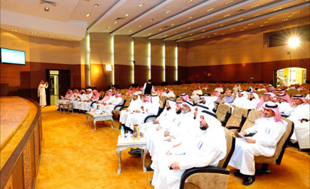 «التربية والتعليم» تنفذ (2000) اجتماع عن بعد بين الوزارة وإدارات التعليم 