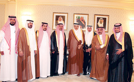الأمير منصور بن متعب يوجّه المجالس البلدية بالمساهمة في تطوير منظومة الخدمات 