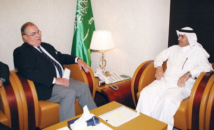 د. السالم يستقبل السفير الإسباني 