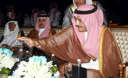 أمير منطقة الرياض يدشن عدداً من مشاريع المياه 