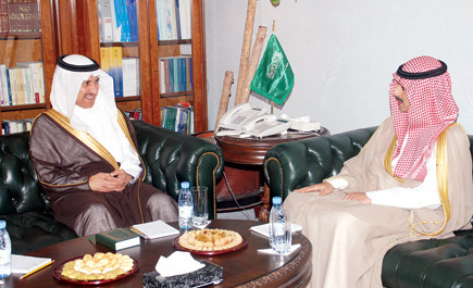 الدكتور العيبان يلتقي السفير الكويتي 