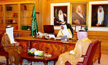 أمير المنطقة الشرقية يرعى تخريج الدفعة الـ(43) بجامعة الملك فهد