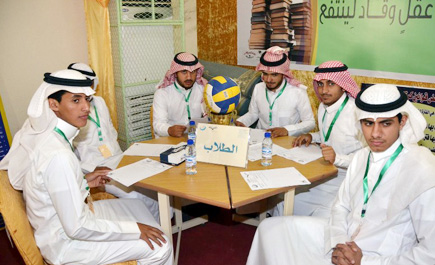 مدير تعليم القصيم يدشّن ورشة عمل ملتقى المناهج الثاني للتربية البدنية 