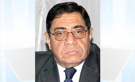 النائب العام السابق بمصر يطلب رسمياً إعادته للمنصب