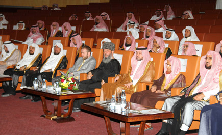 وزير الشؤون الإسلامية يُكرِّم الفائزين بالمسابقة في دورتها الخامسة عشرة 