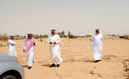 مدير عام الطرق والنقل بالجوف يتفقد مشاريع فرع القريات