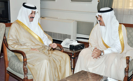الأمير بدر بن محمد يستقبل أمين الأحساء المكلف 