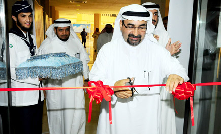 وكيل جامعة القصيم يتوج الطلاب المتفوقين ويفتتح معرض الابتكارات 