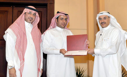 بنك «البلاد» يقيم احتفاله السنوي في عدد من المناطق