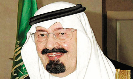 المليك يوجه بحصر جميع الخسائر التي سببتها الأمطار خلال شهر.. وصرف راتب لرجال الدفاع المدني 