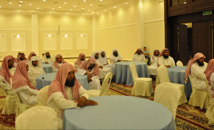 دورة «مهارات التعامل مع المرأة في الميدان» لرجال الهيئة بجامعة حائل