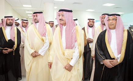 أمير منطقة الرياض: ثادق أرض الولاء والوفاء كان لأبنائها دور رئيس في التأسيس وبناء الوطن 