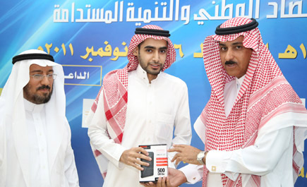 مدير جامعة حائل: الجامعة تتابع خريجيها لقياس أدائهم الوظيفي