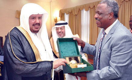 رئيس مجلس الشورى: المملكة تدرك أهمية العلاقة الإستراتيجية مع إثيوبيا