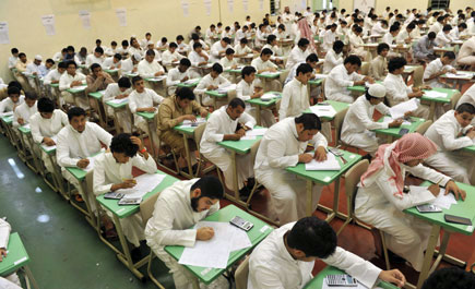 (3) ملايين طالب وطالبة.. يخوضون الاختبارات اليوم 