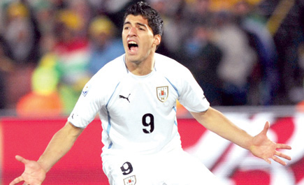 ريال مدريد يضع «لائحة مشترياته» وعلى رأسها سواريز وبايل 