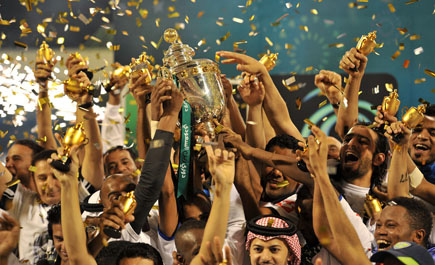 في النصر والأهلي .... كثافة استعدادات بلا بطولات! 