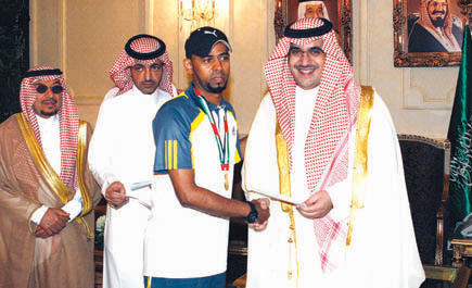 الأمير نواف بن فيصل خلال تكريمه لمنتخب المملكة للأولمبياد الخاص المتأهل لكأس العالم: 
