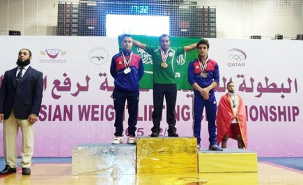 (22) ميدالية لأخضر رفع الأثقال في البطولة العربية بقطر 
