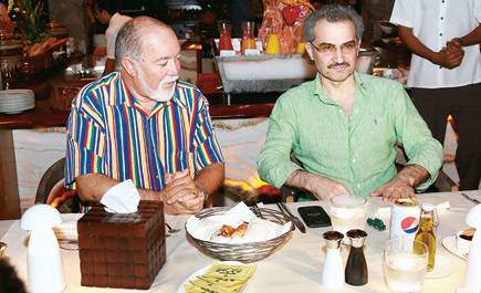 الوليد يقيم مأدبة عشاء على شرف الرئيس السابق للسيشل