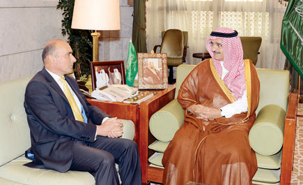 أمير منطقة الرياض يستقبل سفير ألمانيا الاتحادية 