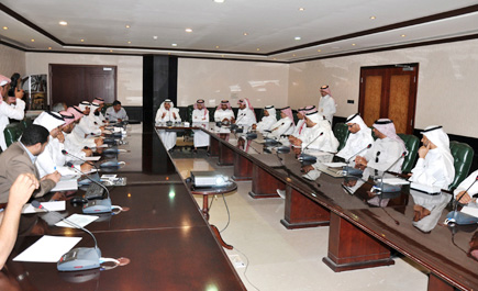 أمانة الأحساء تراقب المشاريع وتصنف المقاولين آليًا 