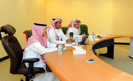 وزارة العدل: إجراء المقابلات الشخصية عن طريق الاتصال المرئي