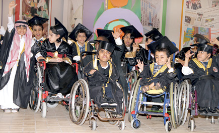 جمعية الأطفال المعوقين تنجح في تطبيق برامج غير مسبوقة في مجالي التعليم والتدريب