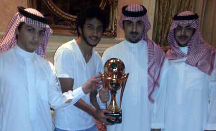 لن أنسى كلمات اللامي التي تعتبر سر بُروزي.. وشكراً لنجله