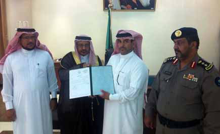 أمير منطقة المدينة يشكر المواطن «العزيزي» على قيامه بالدور الإيجابي في خدمة المجتمع 