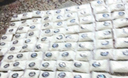 (100 )ألف حبة كبتاجون بقبضة رجال أمن الطرق شمال حائل 