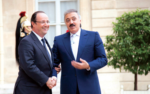 الرئيس الفرنسي استعرض مع الأمير متعب بن عبدالله المستجدات الإقليمية والدولية 
