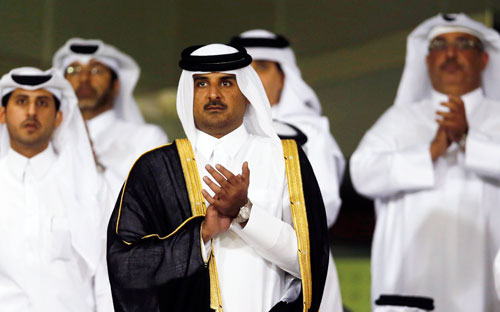 قادة دول الخليج العربي يهنئون الشيخ تميم 