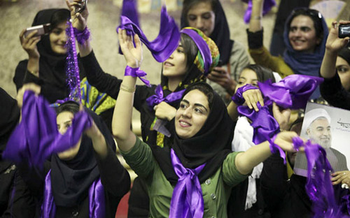 الأصوليون يلوحون بسيطرة الإصلاحيين على الحكومة الإيرانية 