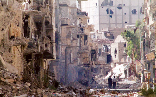 النظام السوري يقصف ريف دمشق بصواريخ سكود 
