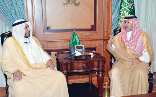 الأمير عبدالعزيز بن عبدالله استقبل مبعوث أمين الأمم المتحدة للشؤون الإنسانية 
