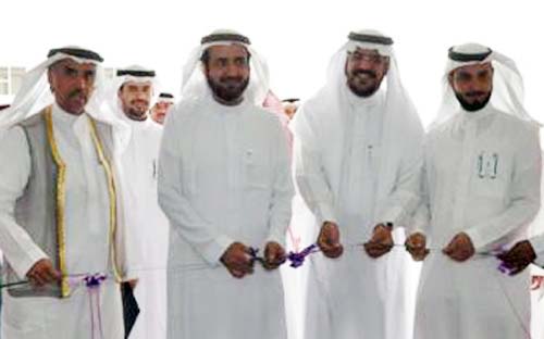 وزير التجارة والصناعة يفتتح المصانع الجاهزة بالرياض (2) 