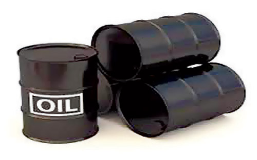 النفط يتراجع مع توقعات ضعف نمو الطلب 