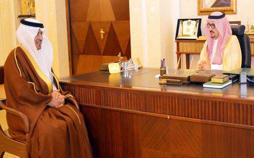 الأمير فيصل بن بندر يلتقي رئيس مجلس تقني منطقة القصيم 