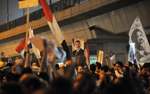 مرشد الإخوان في مصر سيحال على القضاء بتهمة (التحريض على القتل) 