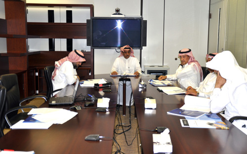 د. العمر يرأس اجتماع اللجنة التأسيسية لأوقاف جامعة الملك سعود 