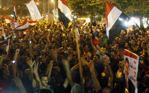 مؤيدو مرسي يدعون للاحتشاد اليوم 