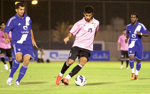 الرائد خسر تجربة الباطن .. ويكشف لاعبيه بملعب الشعلة!! 