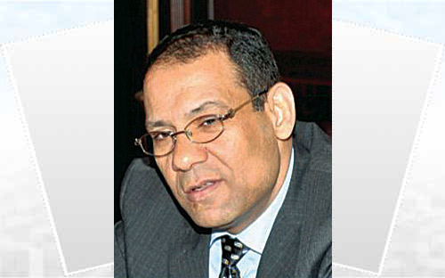 السفير عفيفي يشيد بقرار خادم الحرمين بإرسال ثلاثة مستشفيات ميدانية للشعب المصري 
