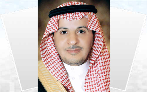 ابن فويز يرفع شكره للقيادة على الثقة الغالية بتعيينه مستشاراً في إمارة منطقة الرياض 