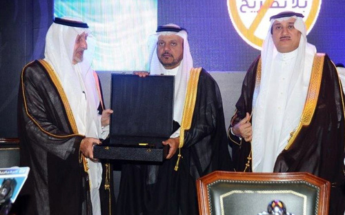 أمير مكة يكرّم «موبايلي» لشراكتها الإستراتيجية في الحملة الوطنية لتوعية الحجاج 